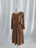 Elegantes Kleid in Braun