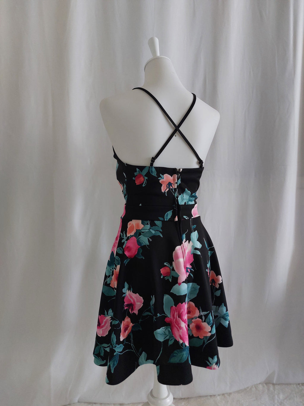 Geblümtes Sommerkleid